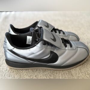 New Nike Cortez Leather SE Tiempo Pack size 9 Metallic Cool Gray